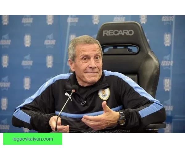 塔瓦雷斯持续提升在足球领域的影响力，备受关注的教练角色。