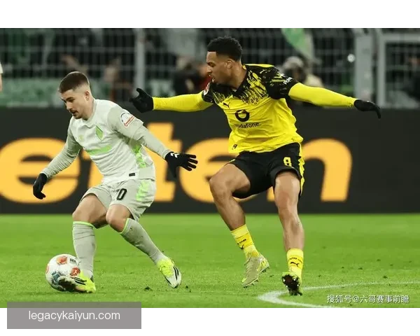 德甲保级大战展现紧张局势，各队争夺关键积分形势严峻